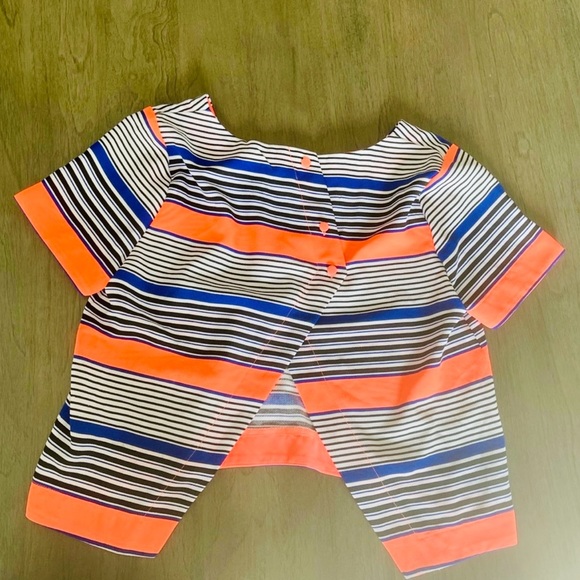 BNWT Just one answer envelope back orange and blue top - Picture 3 of 4